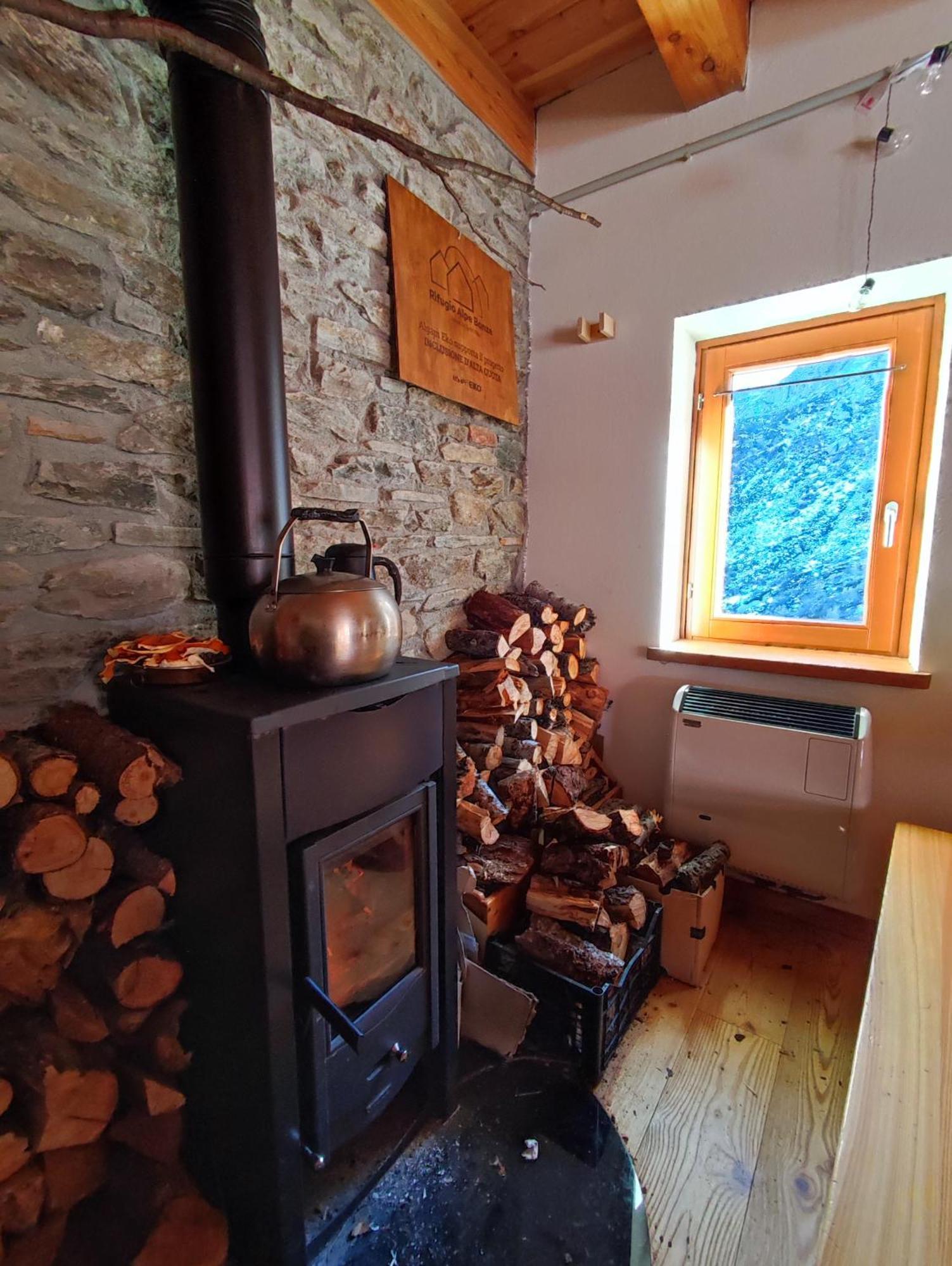 Rifugio Alpe Bonze Villa Donnaz ภายนอก รูปภาพ